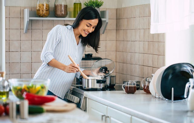 how to clean a hob
