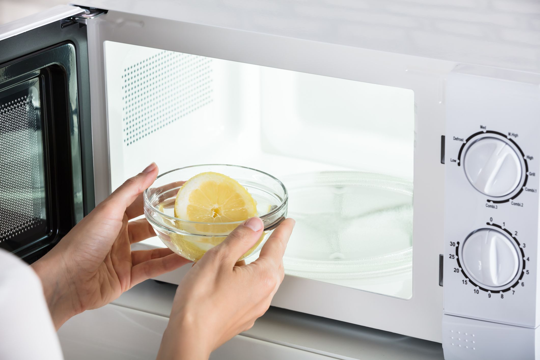 How to Clean a Microwave With Everyday Household Items