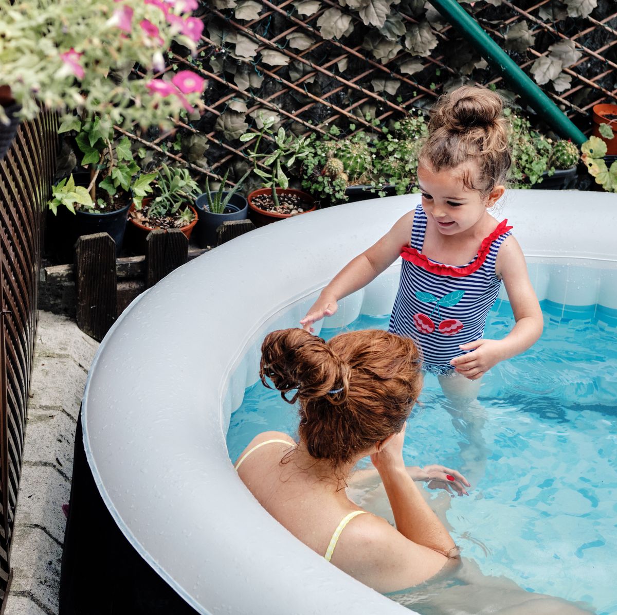 How to clean an inflatable hot tub or foldaway pool