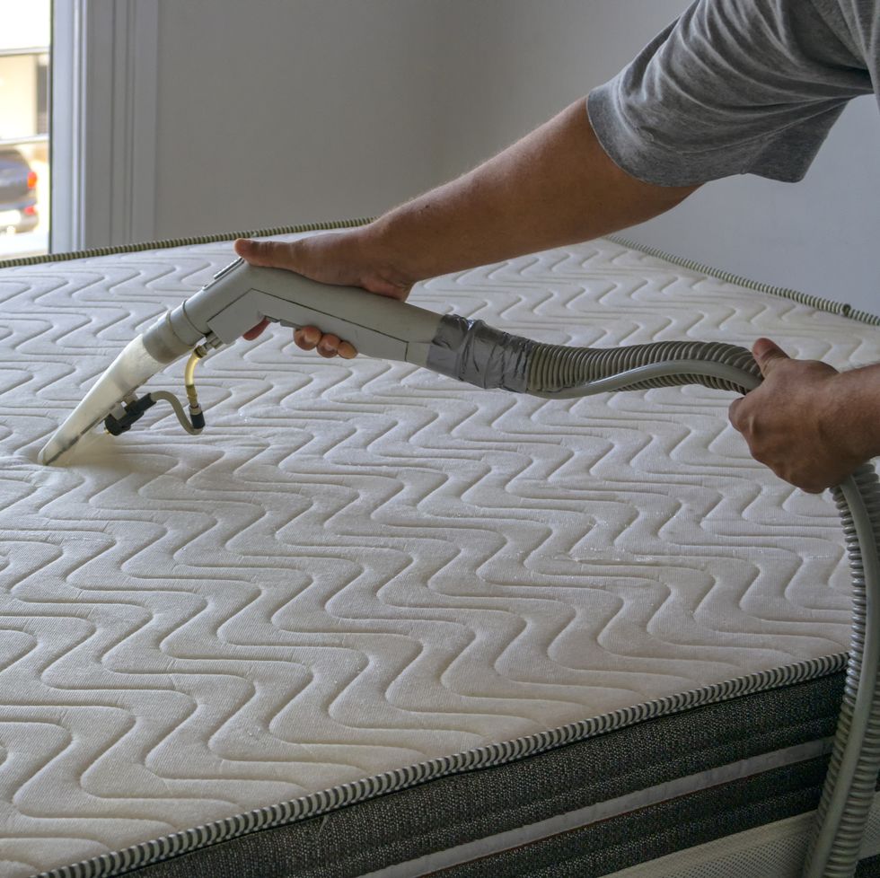how to clean a mattress