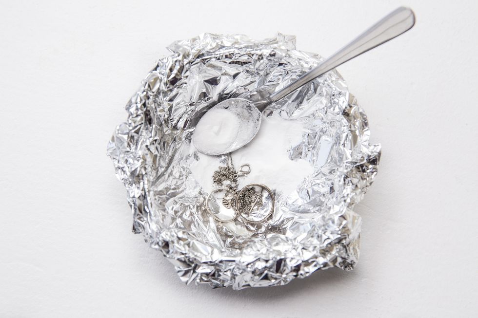 how to clean silver jewellery