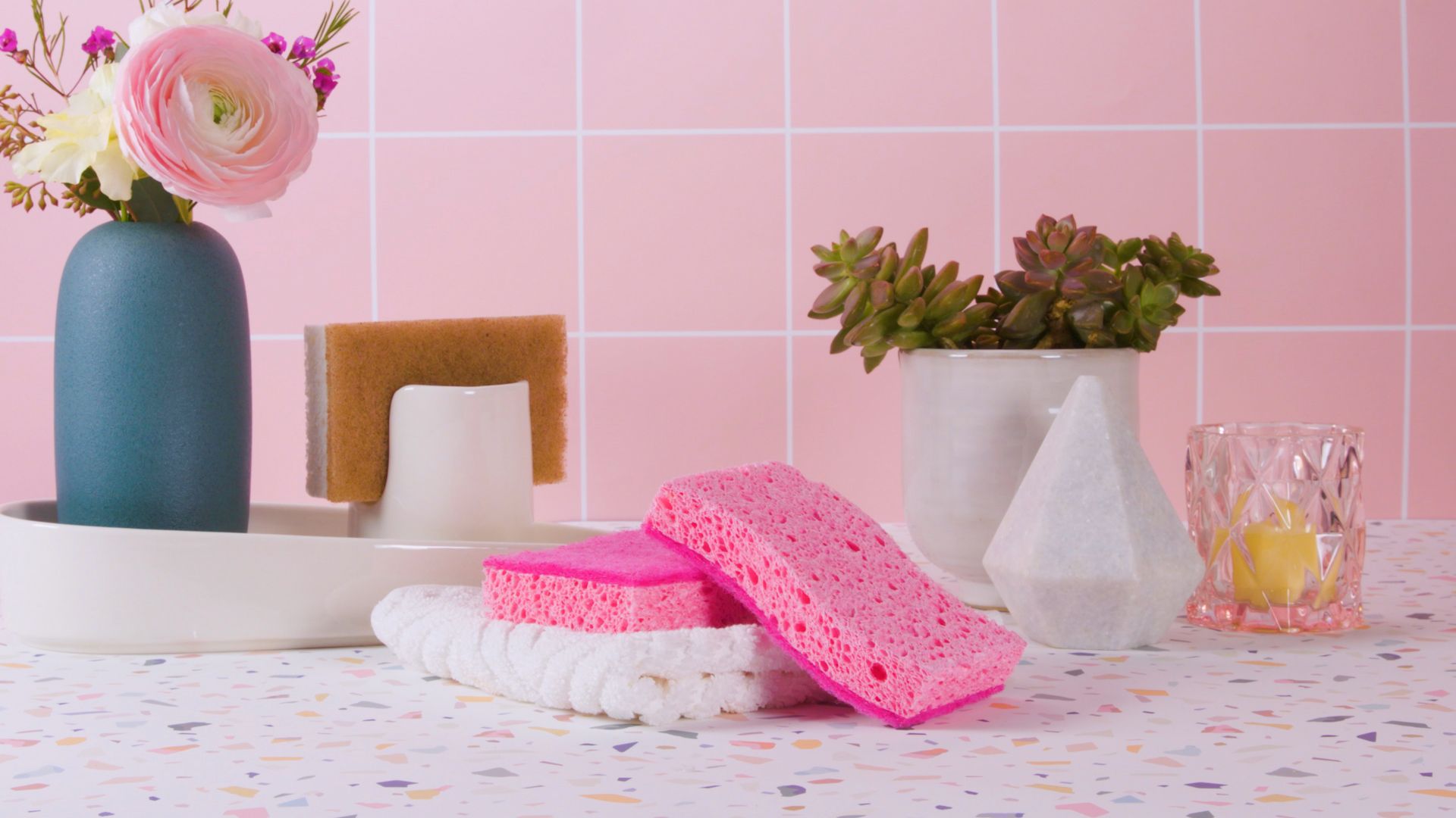 The Last Thing You Should Do With a Kitchen Sponge