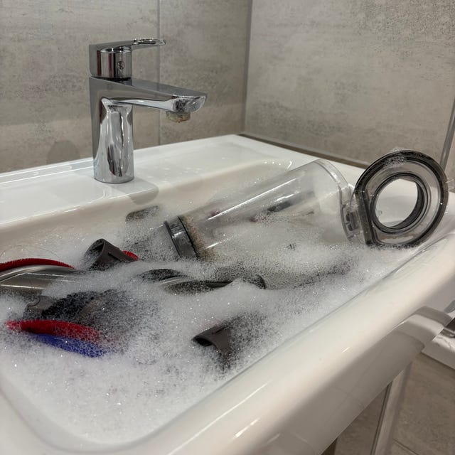 how to clean vacuum parts