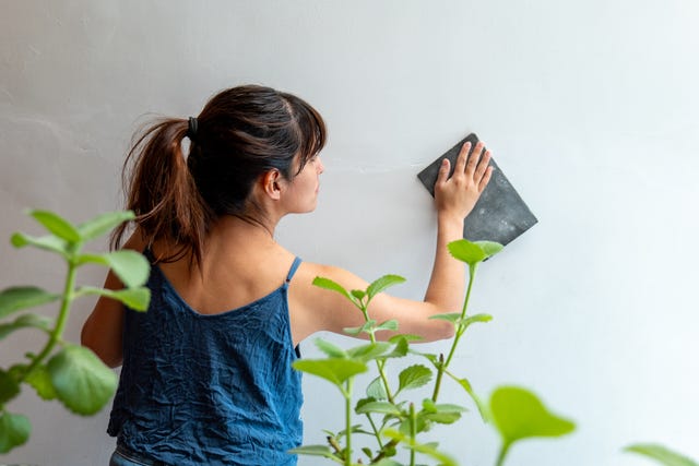 how to clean walls