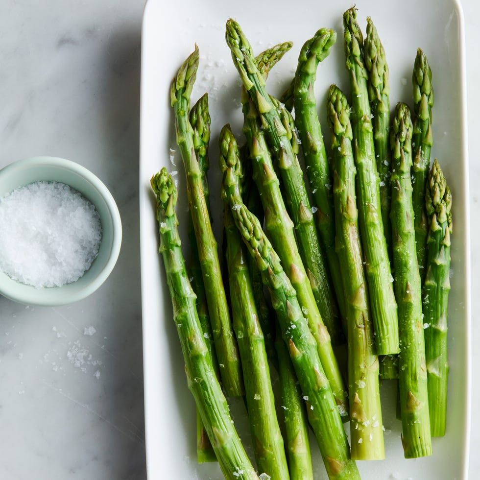 asparagus cooked in 4 different ways