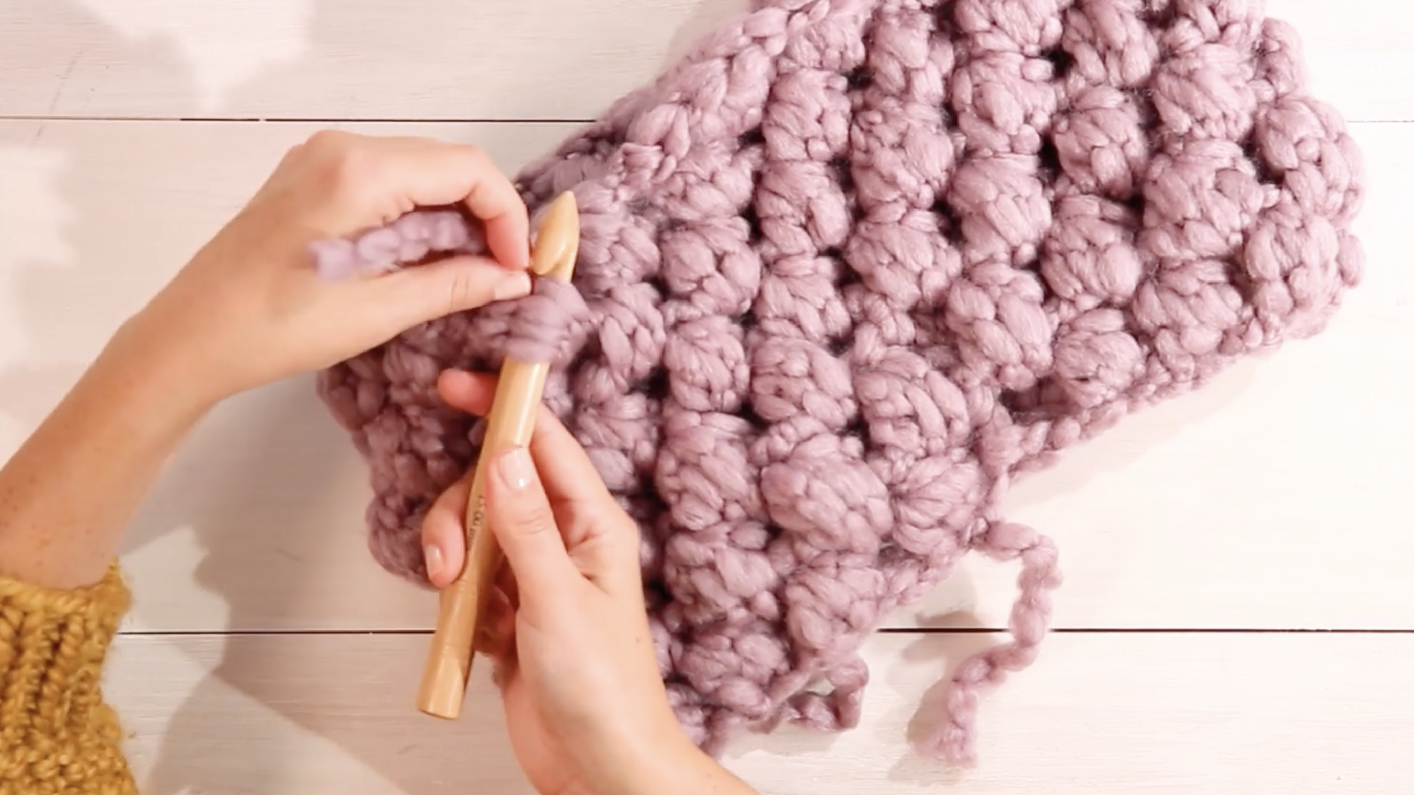 Free Course: How to Crochet for ABSOLUTE BEGINNERS - Basic Crochet