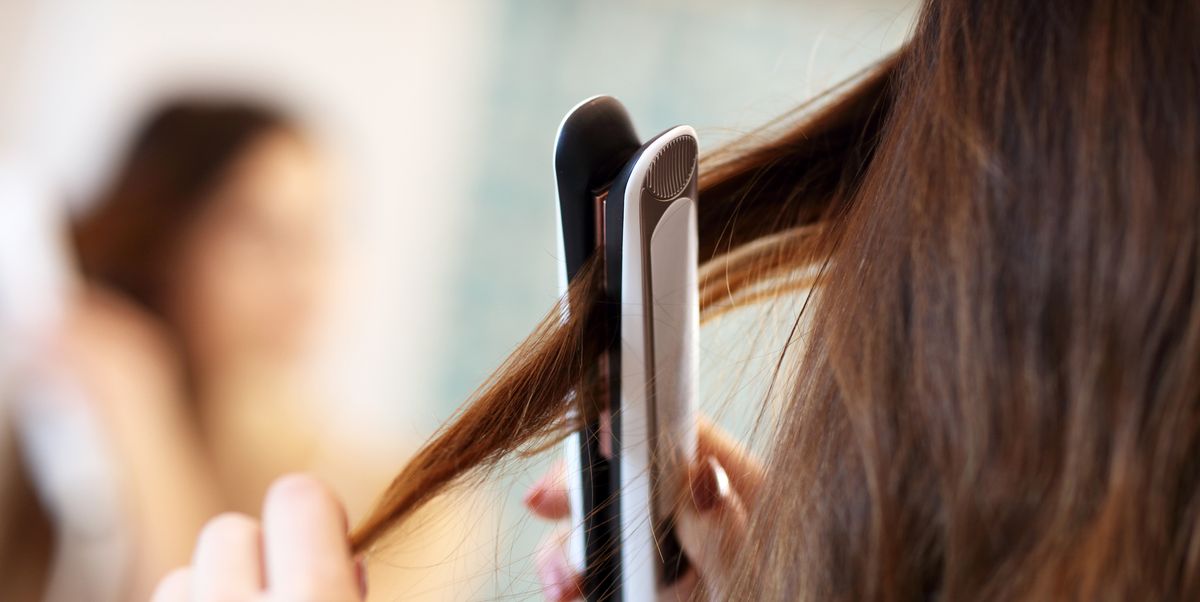 How To Curl Hair With A Straightener 
