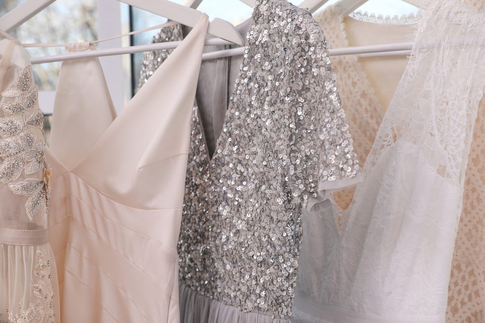 how to declutter your wardrobe