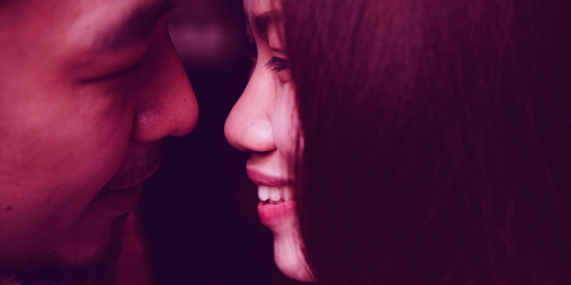 How To Kiss For The First Time So Your Date Will Want To Kiss You Again