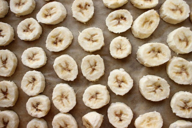 how to freeze bananas   delishcom
