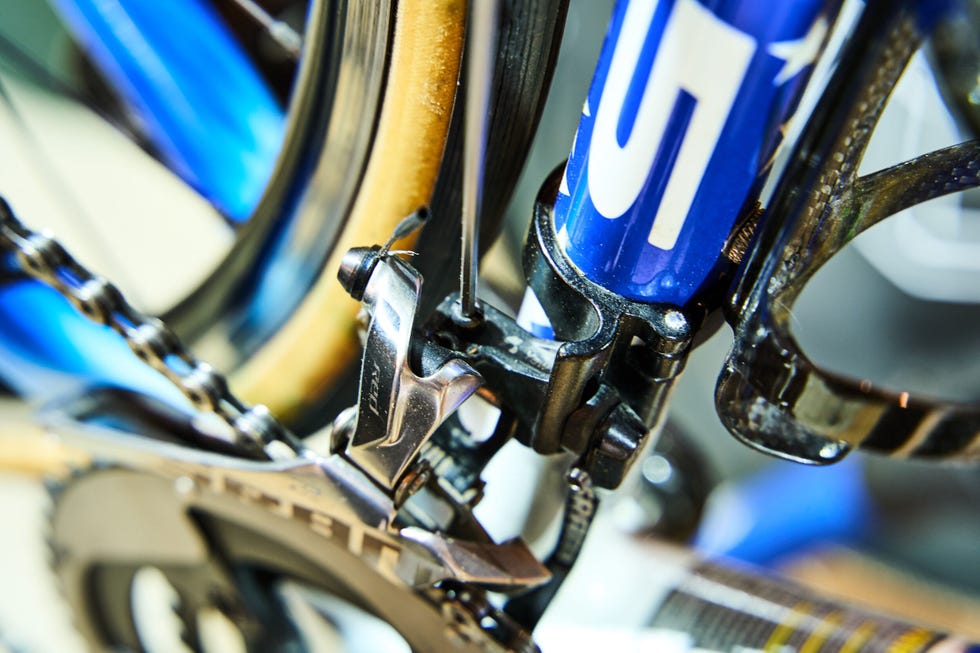 bicycle’s drivetrain anatomy