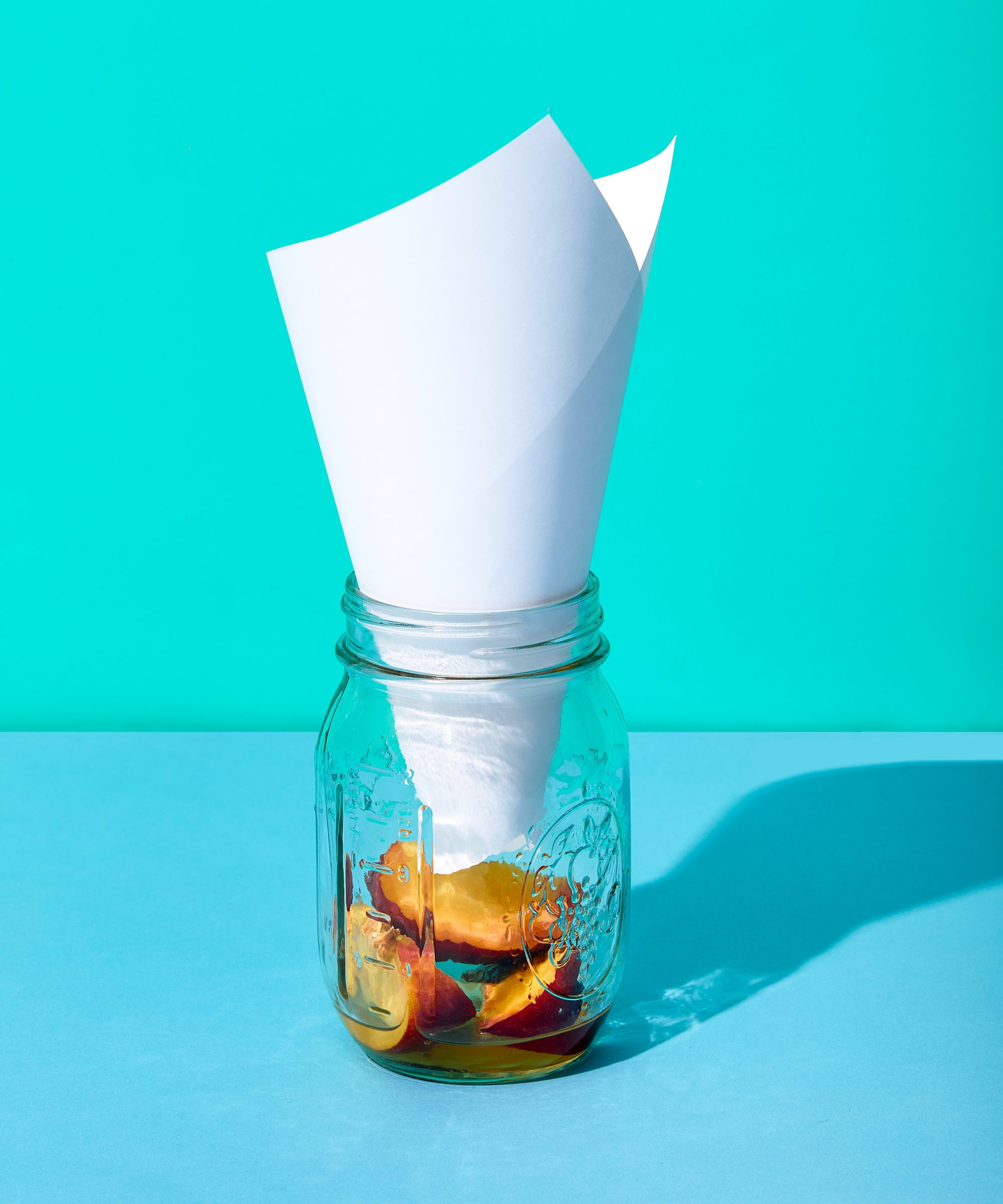 How to Get Rid of Fruit Flies (THE BEST Homemade Fruit Fly Trap