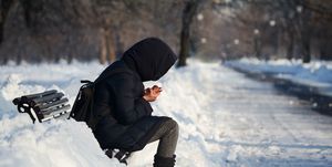 how to help the homeless in cold weather