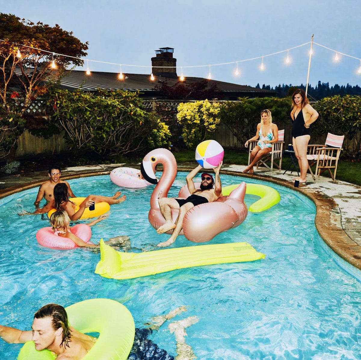 Pool Party Ideas: Throw a Fun and Easy Pool Party at Home