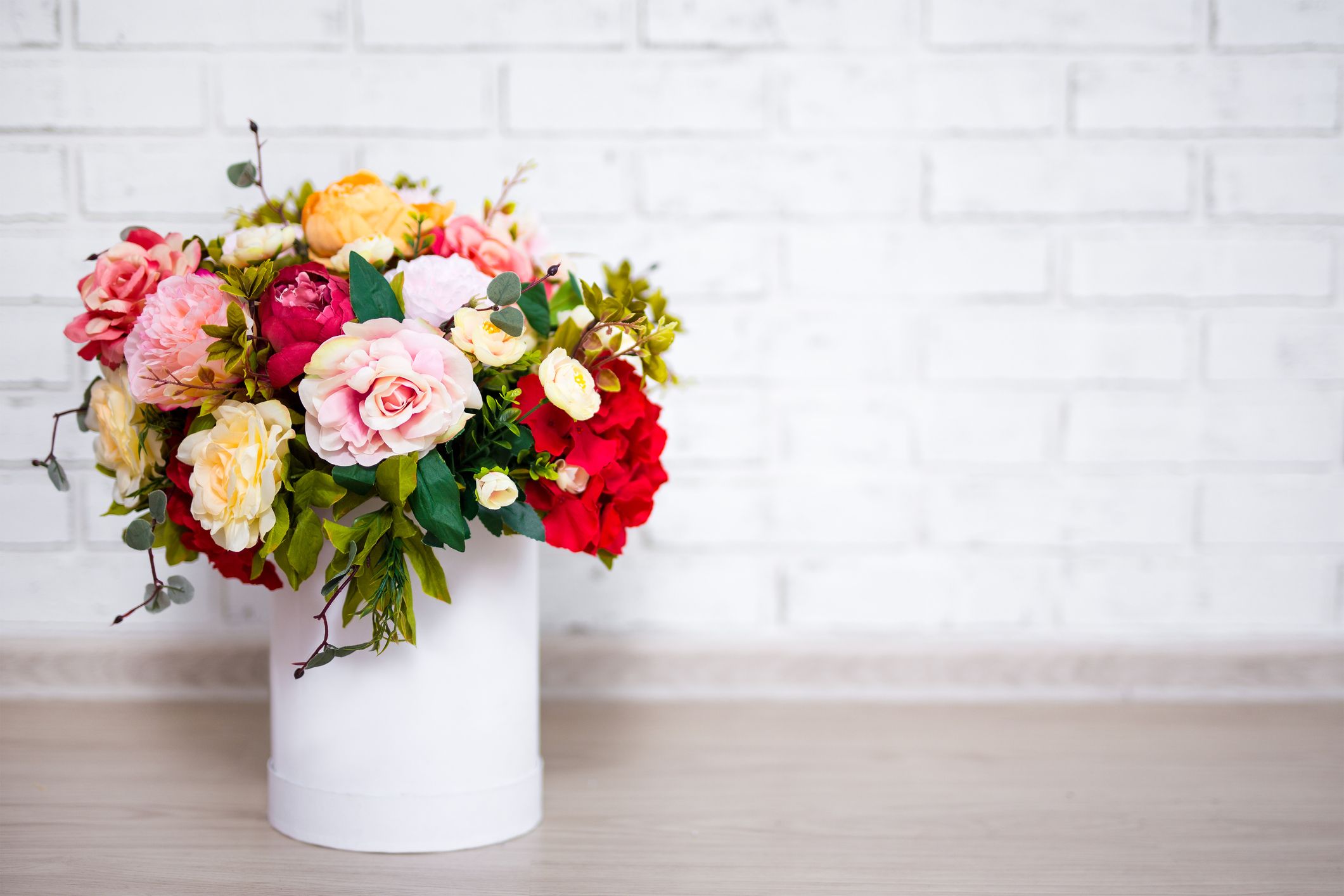 How To Make Flowers Last Longer In Vase - Keep Cut Flowers Fresh