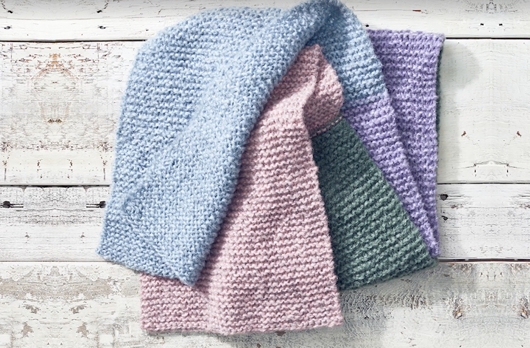 How to Cast Off Knitting Stitches in 5 Steps - Studio Knit