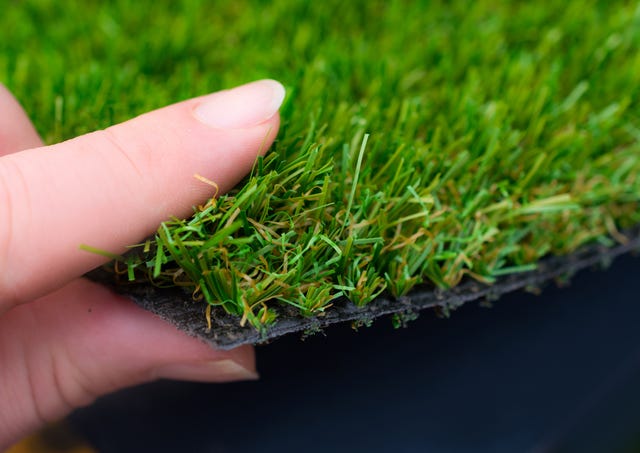 how to lay artificial grass