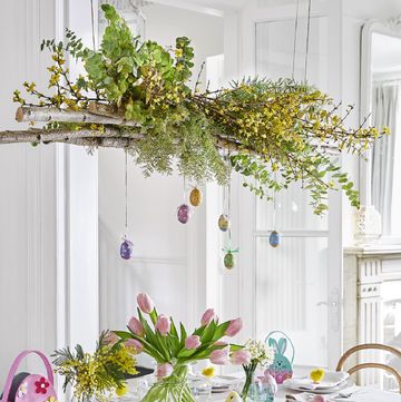 How to make an Easter-themed hanging table centrepiece