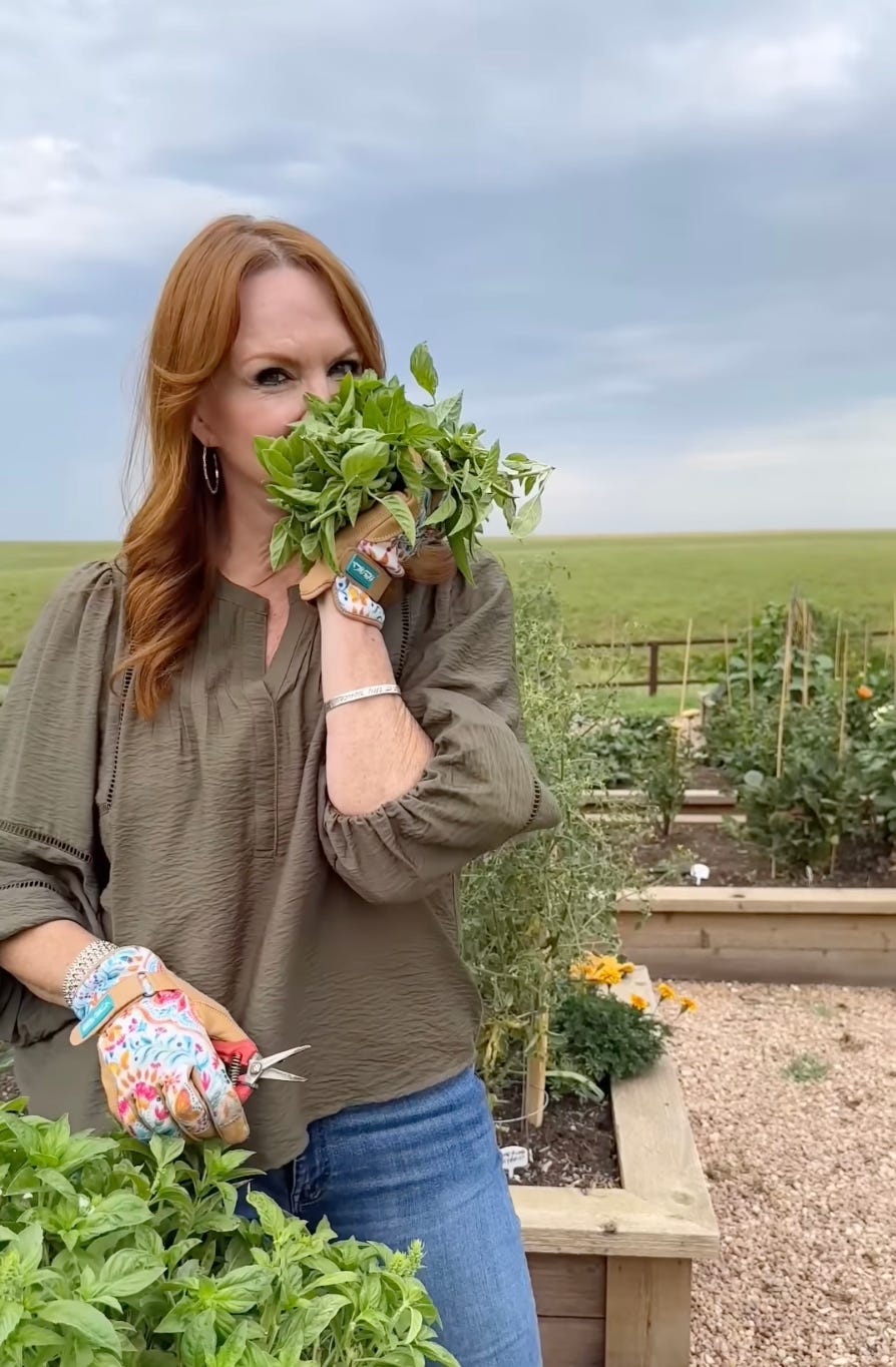 How to Make a Bouquet Garni, One of Ree Drummond's Cooking Tricks