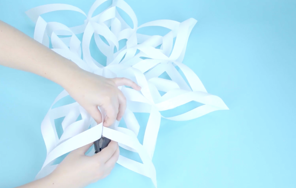 Mini Paper Snowflake DIY / How to make mini&cool Paper Snowflakes 
