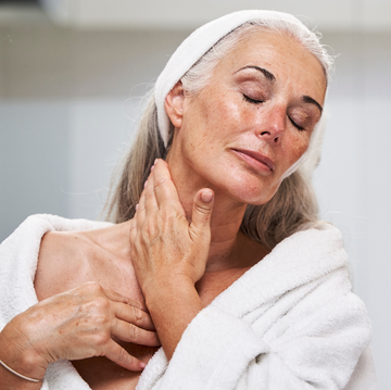 how to make your neck look younger how to make your neck look younger
