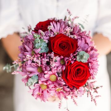 how to preserve wedding flowers