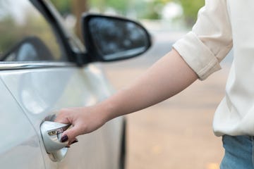 how to protect your car from theft