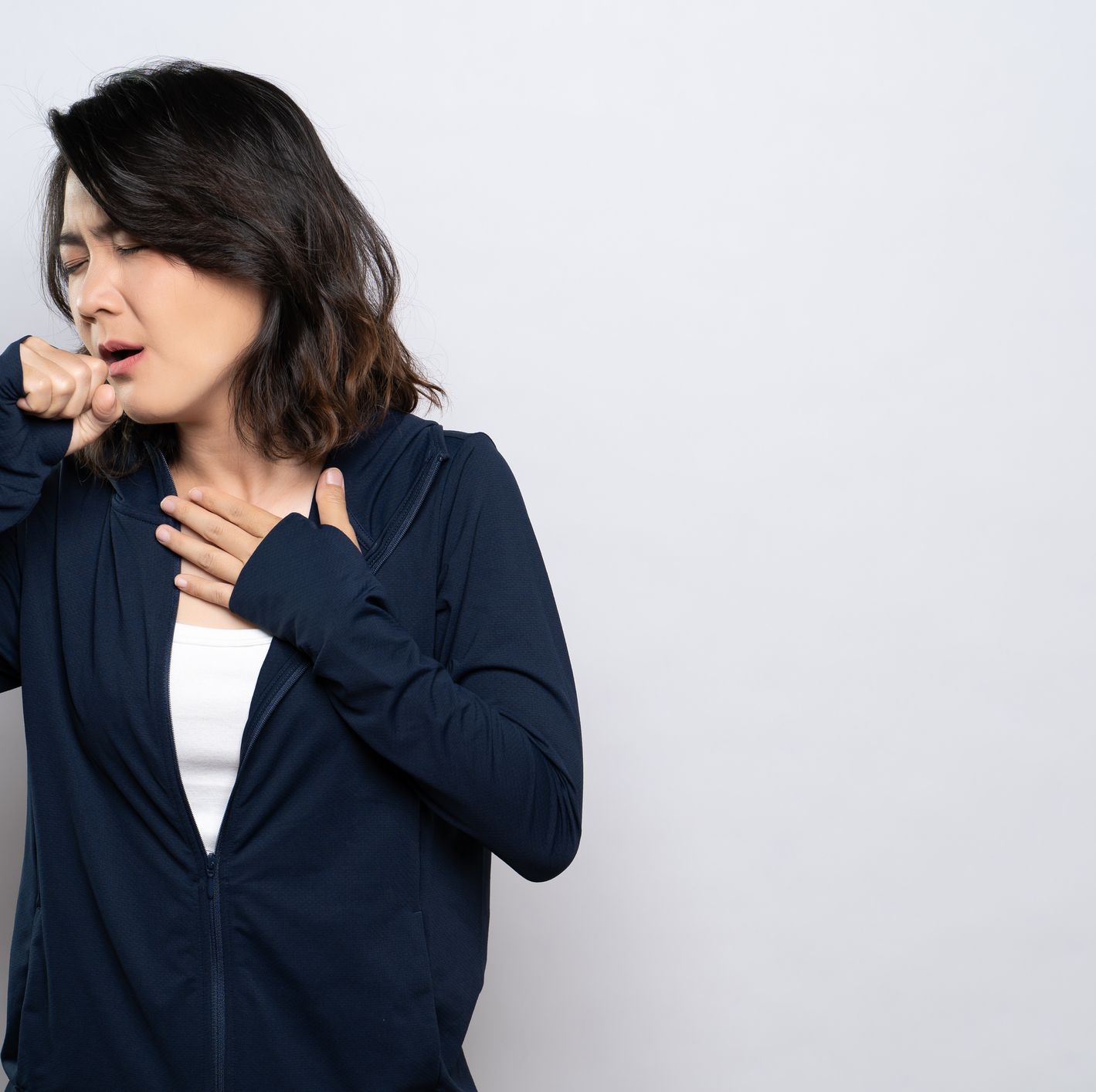 咳が続くときの対処法：12のシンプルで効果的な方法｜メンズヘルス公式