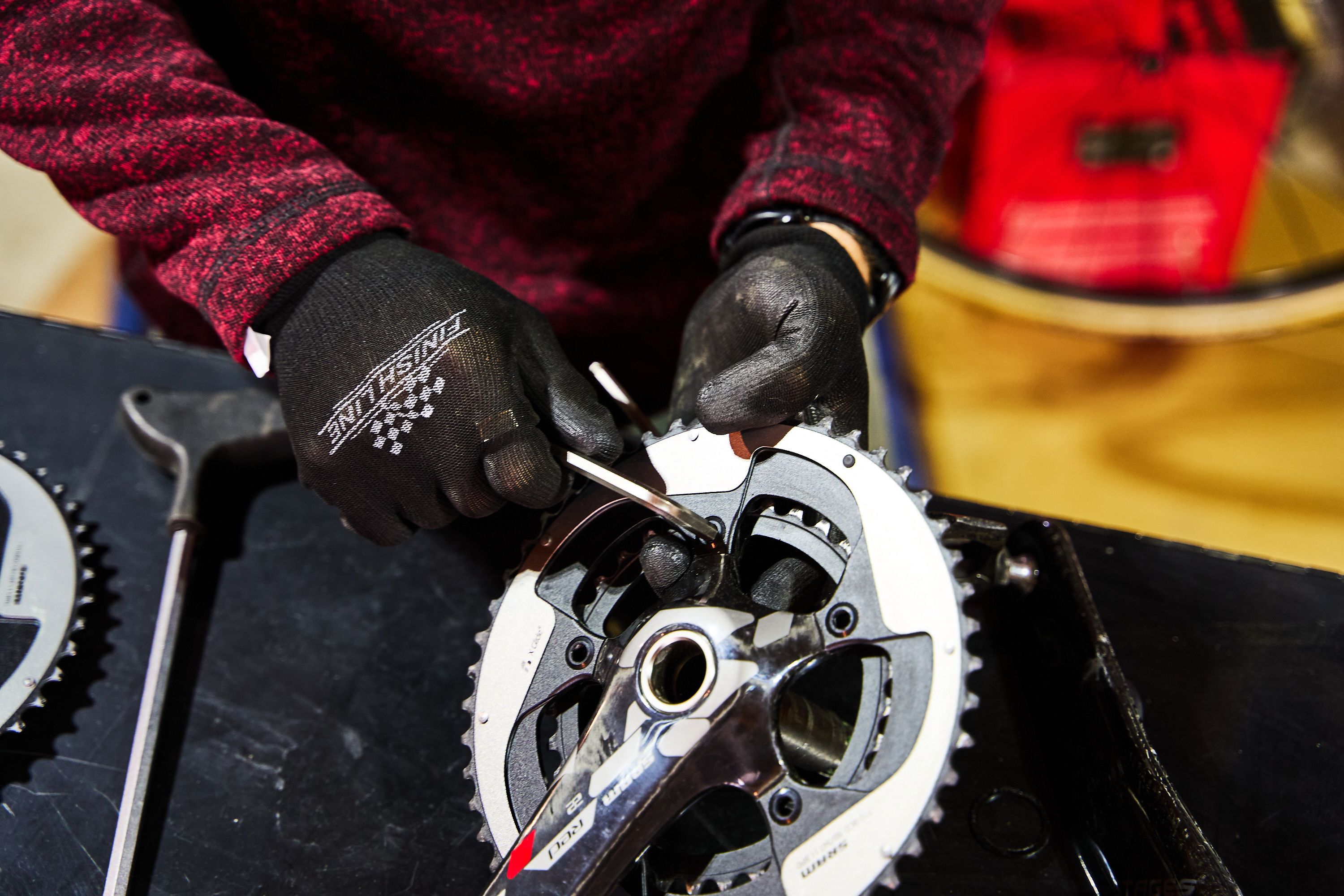 Removing front sale chainring