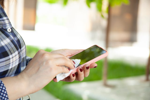 how to spring clean your smart phone