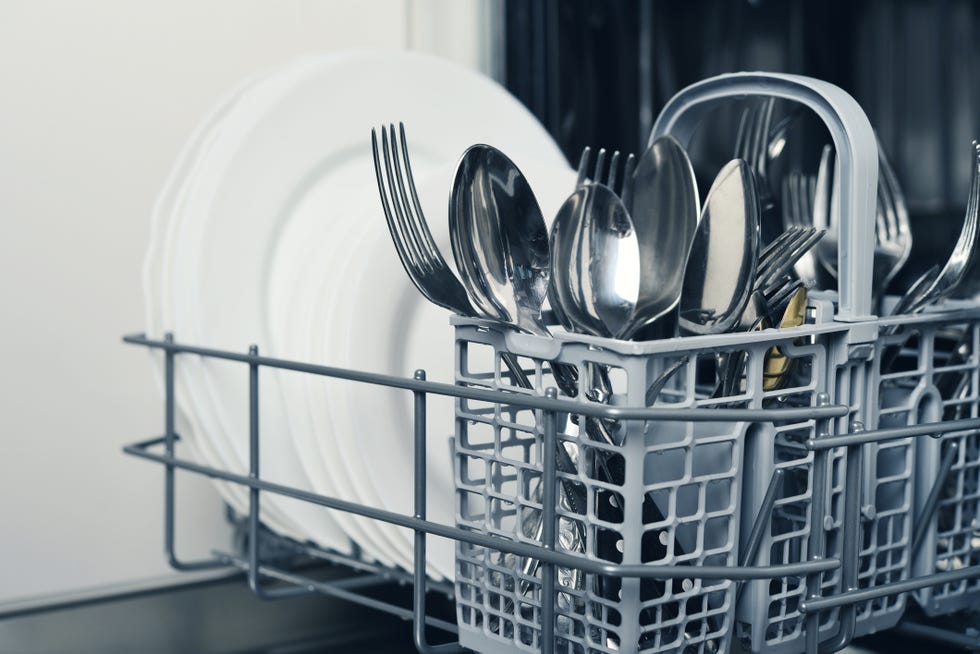 8 ways to stop cutlery rusting in the dishwasher