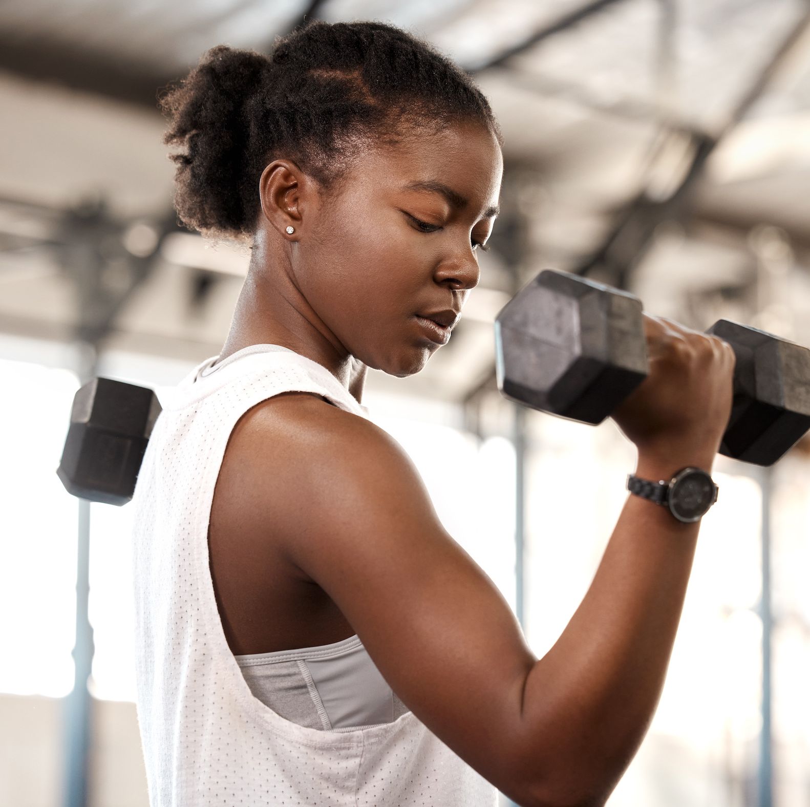 Dumbbell Exercises for Arms that Tighten, Tone and Boost Strength