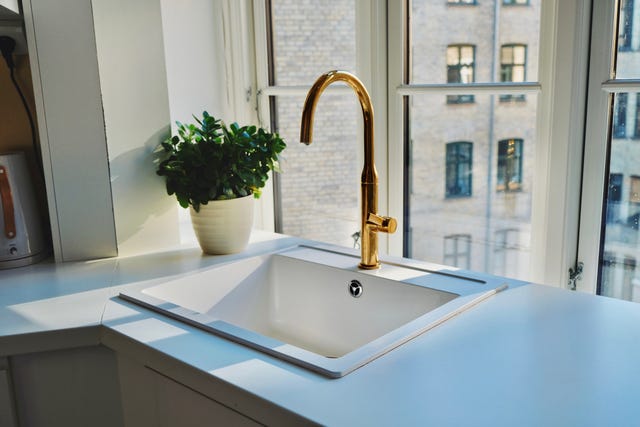 how to unblock kitchen sinks