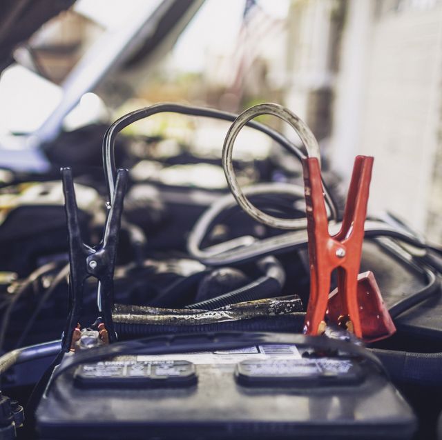 how to use jumper cables
