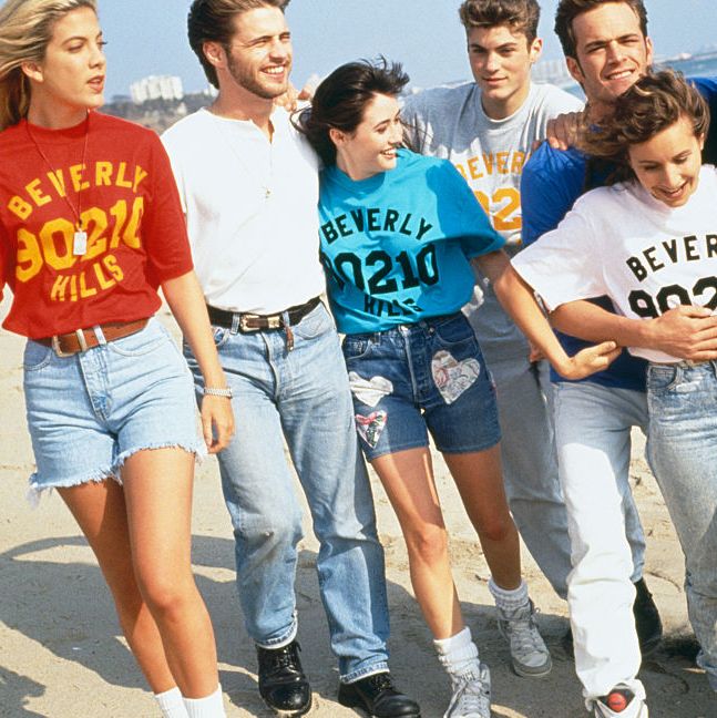 How to Watch Beverly Hill 90210 Reboot Luke Perry