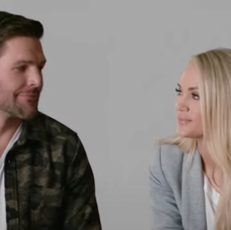 Carrie Underwood Reveals the Surprising Place She Met Her Husband Mike  Fisher — Find Out Here! - Closer Weekly