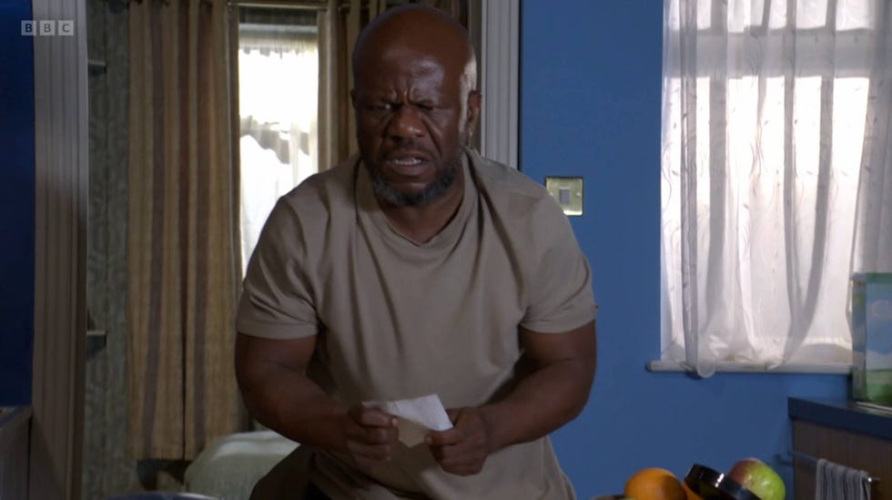 howie, eastenders