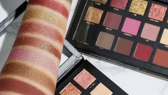 Have en picnic Kvittering Modstander Huda Beauty Rose Gold Edition Eyeshadow Palette: The Internet's favourite  eyeshadow palette is being discontinued