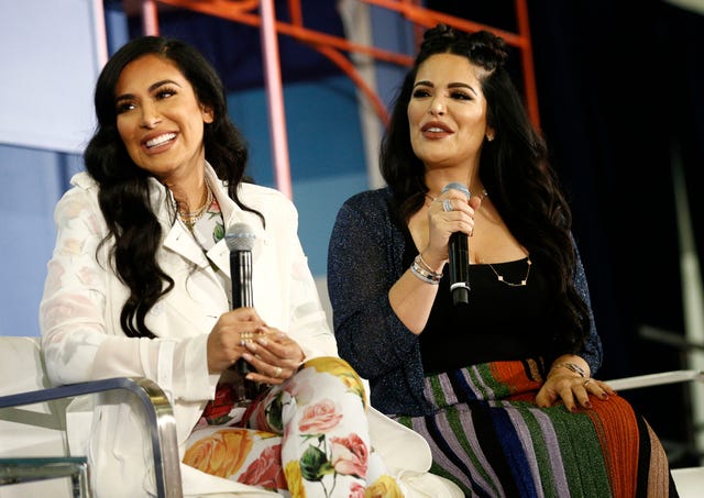 Huda Kattan is Launching a Huda Beauty Perfume - Huda Kattan and Mona ...