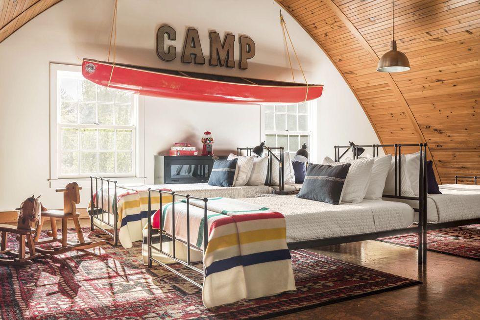 camp style bunk room
