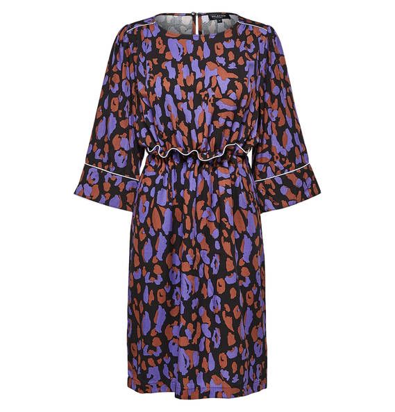 Clothing, Day dress, Dress, Purple, Robe, Sleeve, Violet, Nightwear, Cover-up, 
