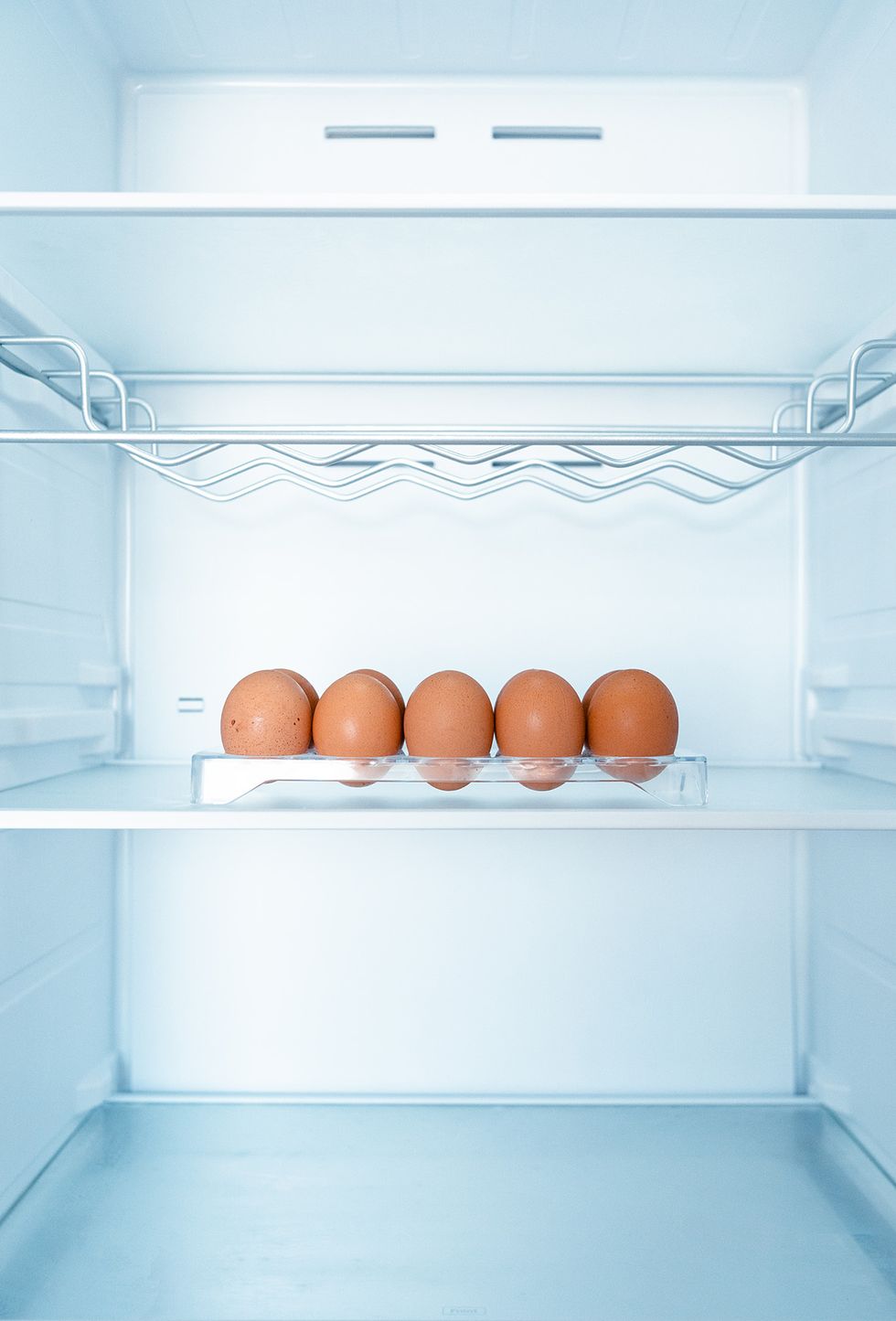 huevos en el frigorífico