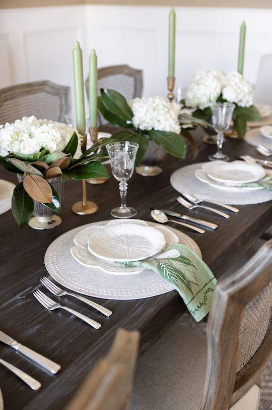 Home, Decor, Thanksgiving, Design a table with plates and glasses