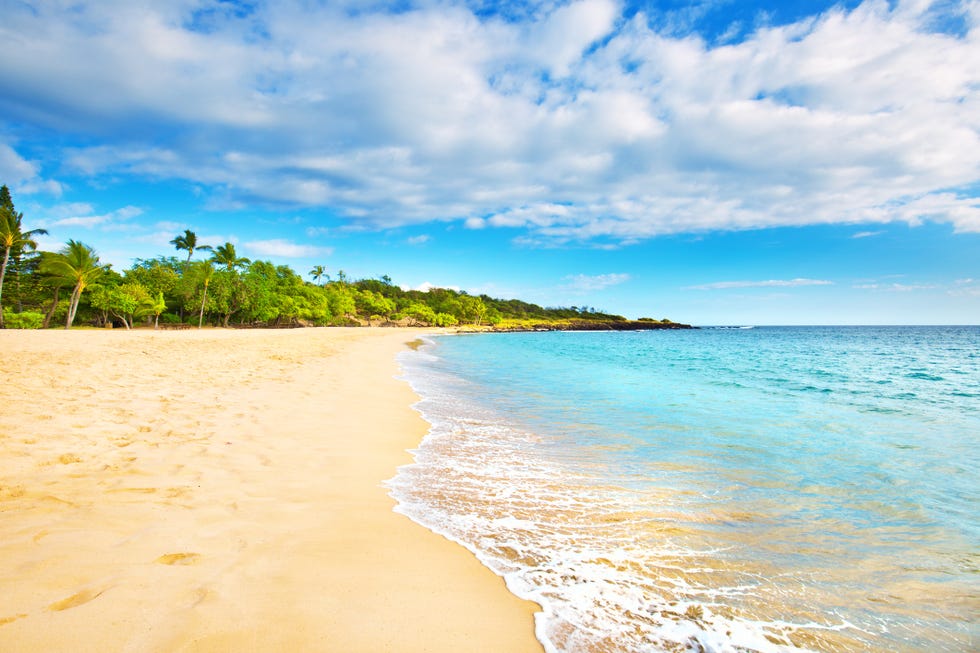 hulopoe beach of lanai island in hawaii