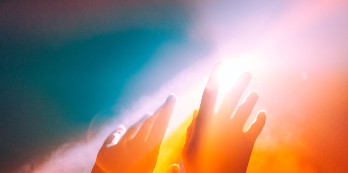 Scientists Found a Link Between Spirituality and Your Brain—Are You Hardwired to Believe in God?