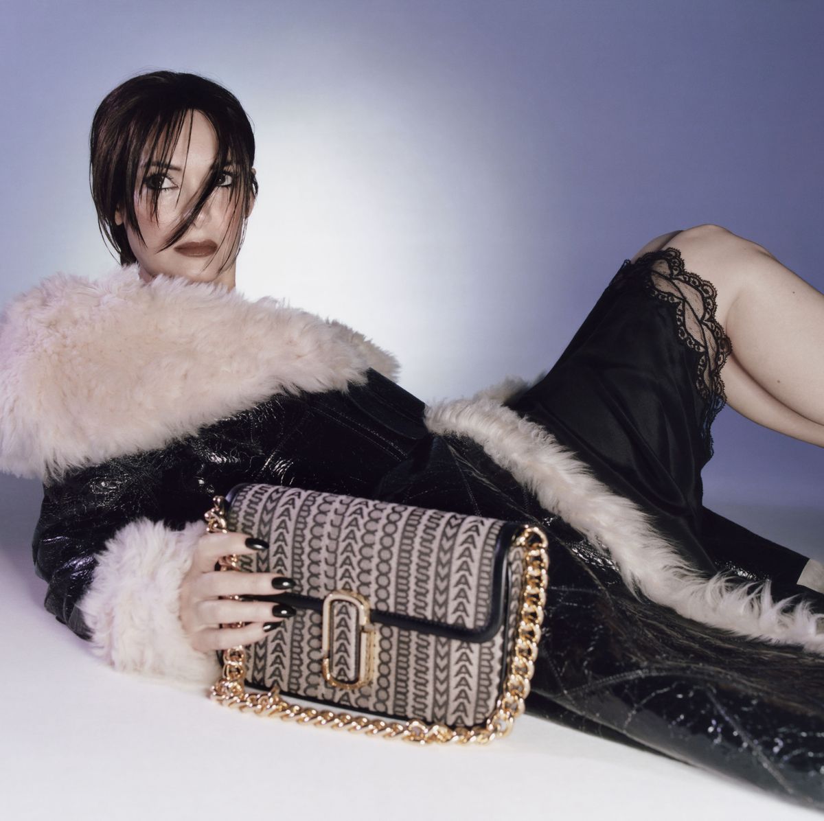 Winona Ryder Goes Grunge in Marc Jacobs' Campaign Launching Chic New  Shoulder Bag