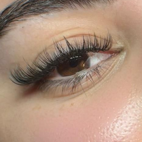 hybrid lashes lash extensions