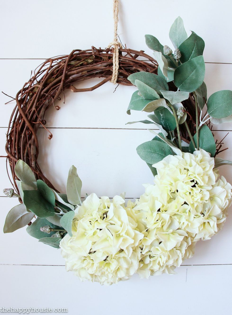 five minute hydrangea summer wreath
