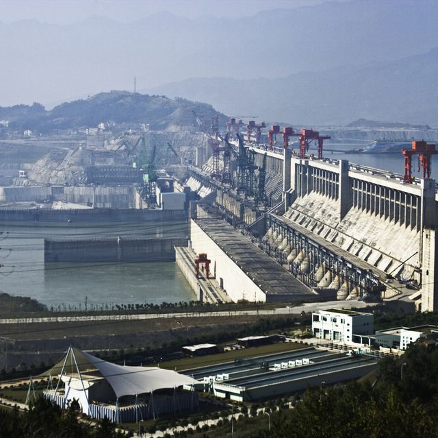 hydroelectric power station at three gorges dam