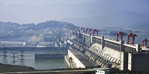 hydroelectric power station at three gorges dam